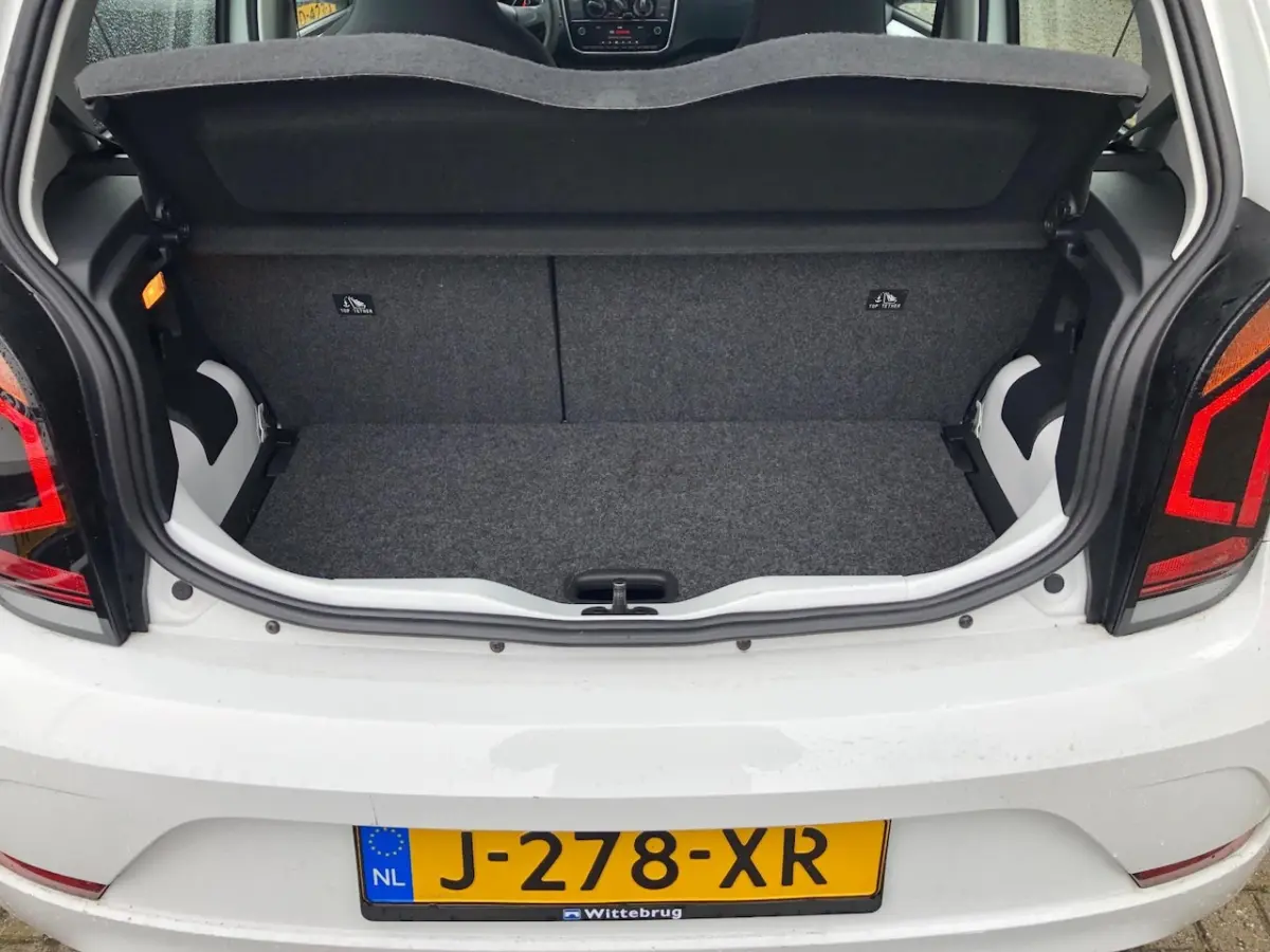 1.0 BMT move up 6X UP OP VOORRAAD / AIRCO / BLUETOOTH / ZUINIG / NEDERLANDSE AUTO