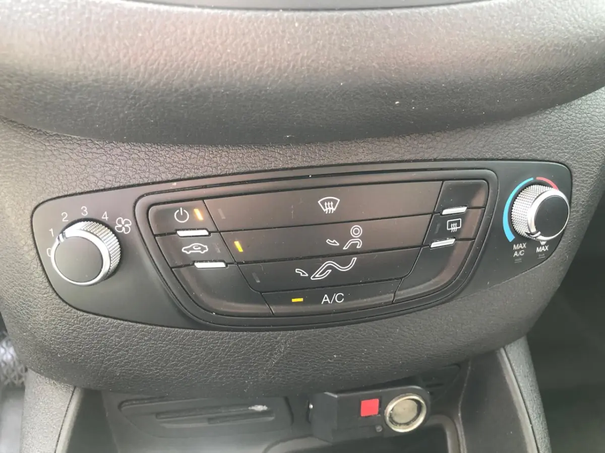 1.5 TDCI / EURO 6 / AIRCO / IMPERIAAL / SCHUIFDEUR / ELEK. PAKKET