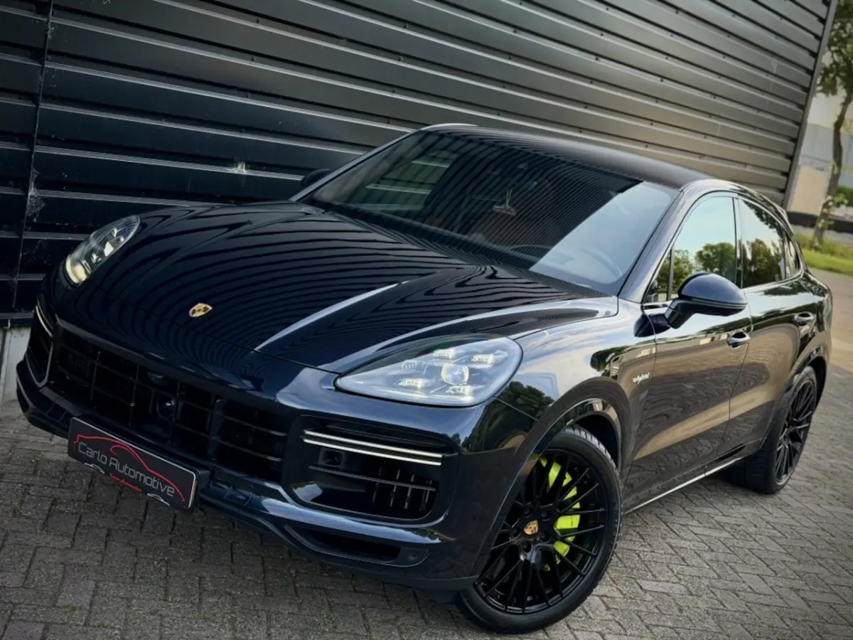 4.0 TURBO S E-Hybrid PANO|CERAMIC|CHRONO|BURM3D|MASSAGE