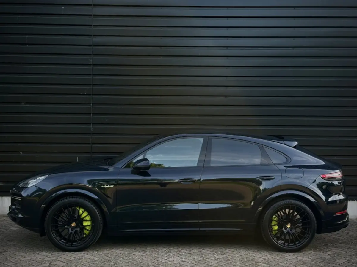 4.0 TURBO S E-Hybrid PANO|CERAMIC|CHRONO|BURM3D|MASSAGE
