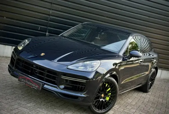 4.0 TURBO S E-Hybrid PANO|CERAMIC|CHRONO|BURM3D|MASSAGE