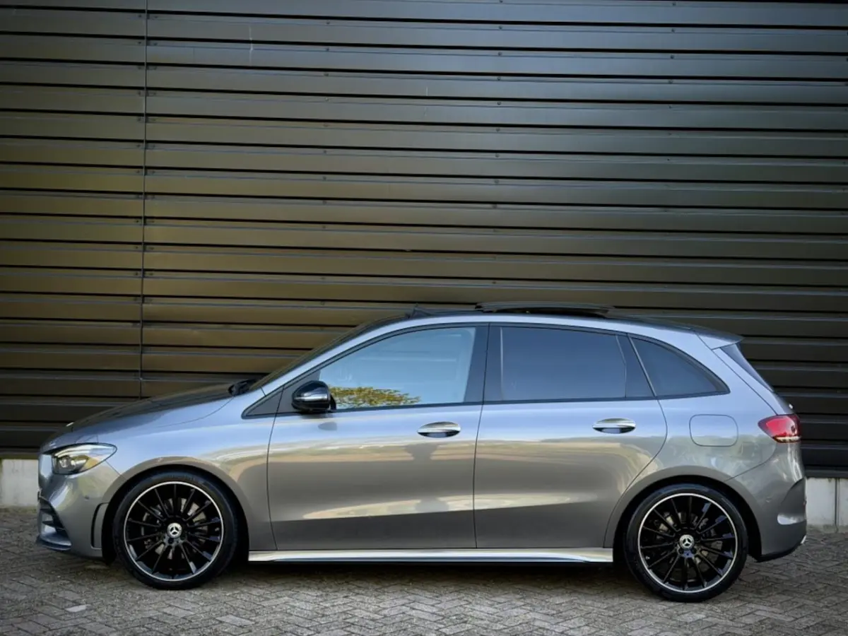 220 PANO|MEMORY|SFEER|MBEAM|AR|CAMERA|CARBON