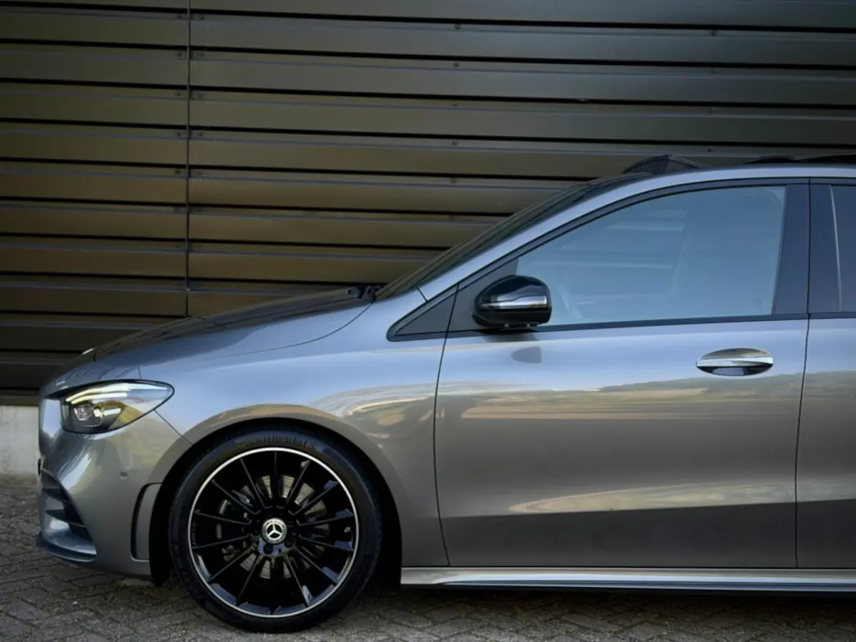 220 PANO|MEMORY|SFEER|MBEAM|AR|CAMERA|CARBON