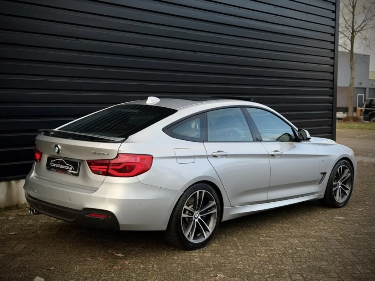 320d M-SPORT PANO|VIRTUAL|CAMERA|HiFi|LEDER