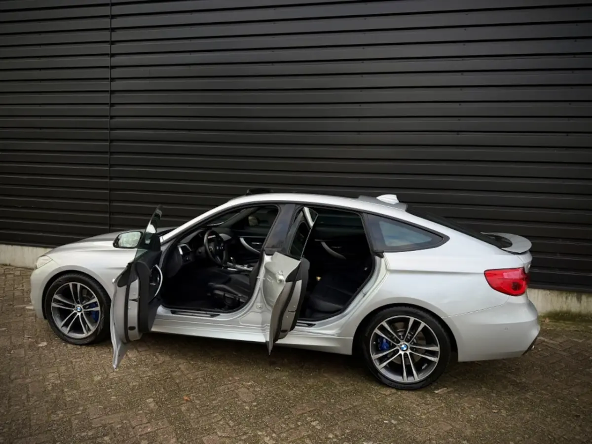 320d M-SPORT PANO|VIRTUAL|CAMERA|HiFi|LEDER