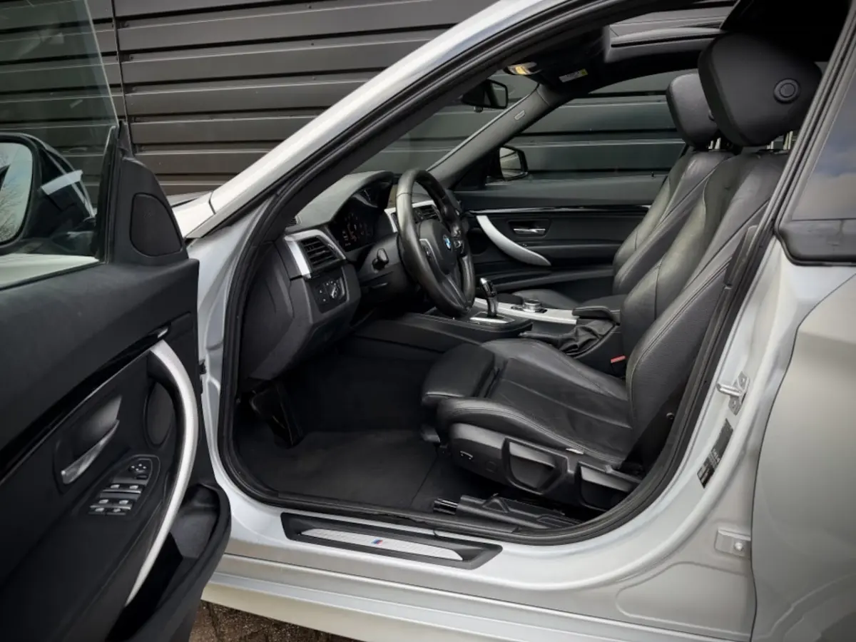 320d M-SPORT PANO|VIRTUAL|CAMERA|HiFi|LEDER