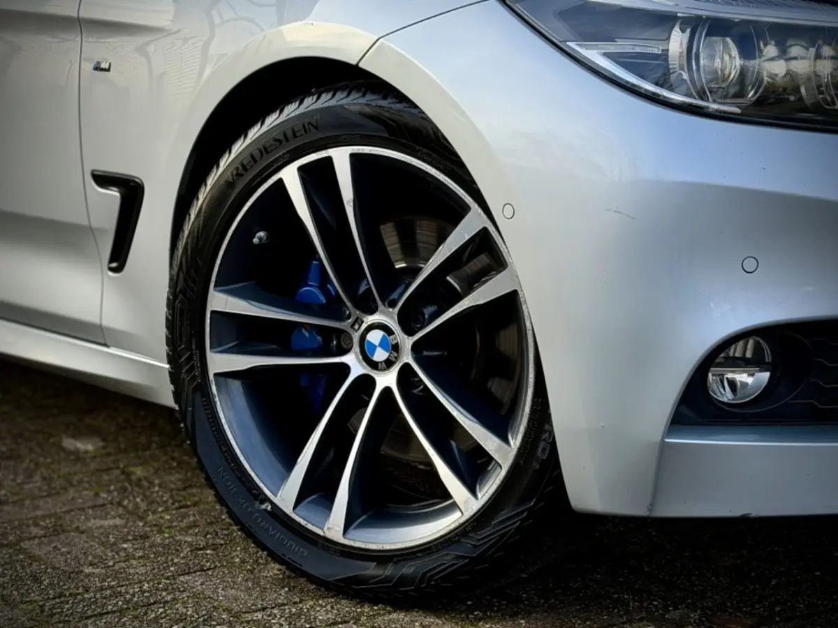 320d M-SPORT PANO|VIRTUAL|CAMERA|HiFi|LEDER