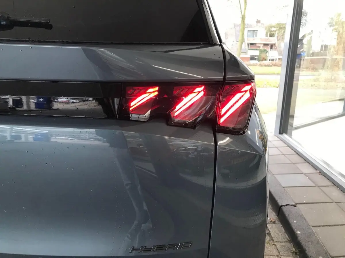 Hybrid 145 GT Automaat