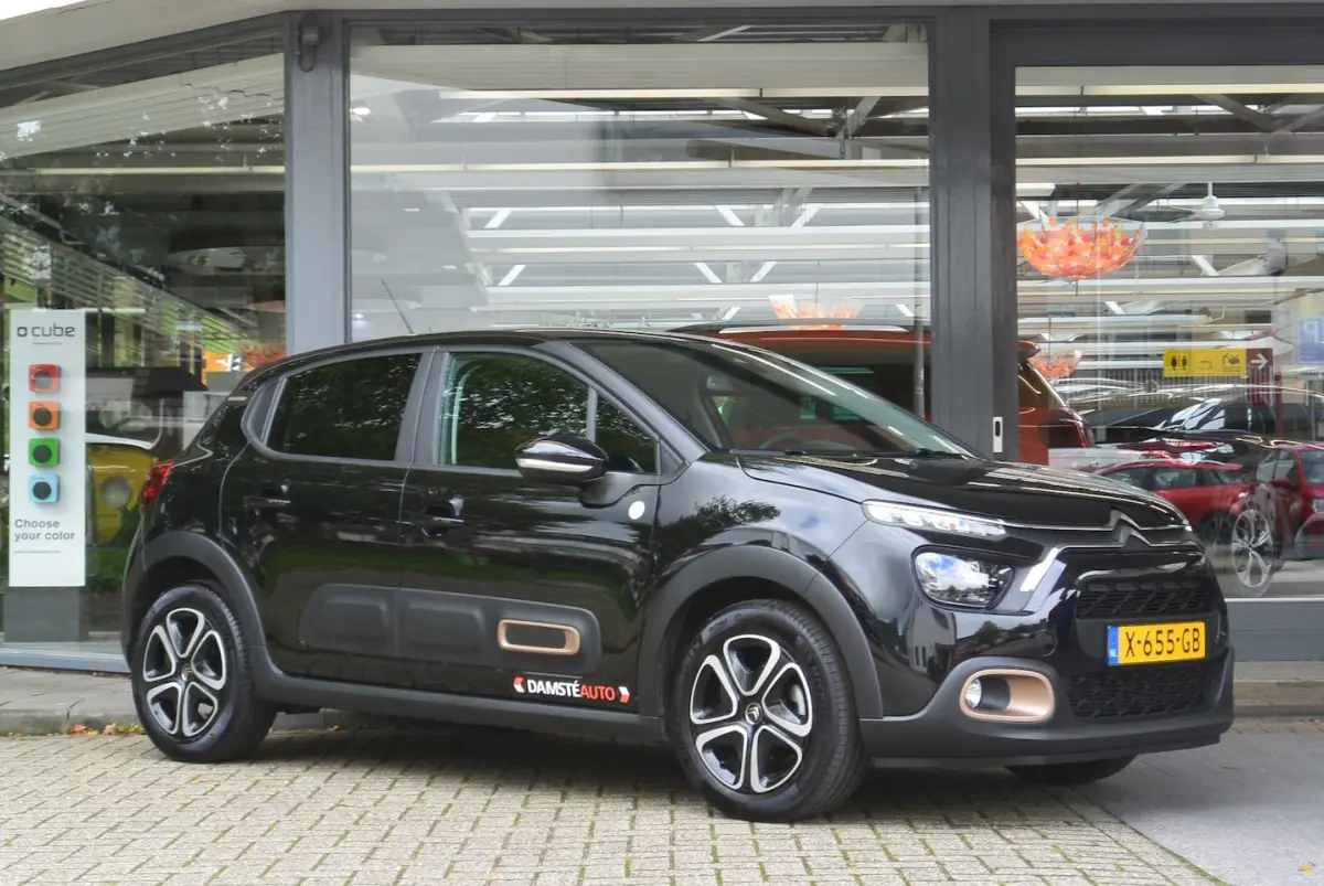 PureTech 83pk C-Series â Connect Nav DAB+ â Parkeersensoren achter â Stoelverwarming