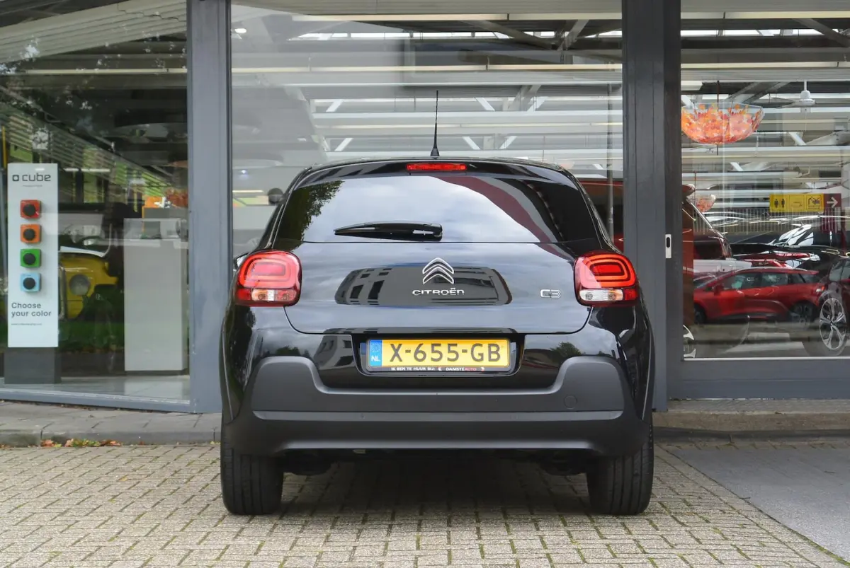 PureTech 83pk C-Series â Connect Nav DAB+ â Parkeersensoren achter â Stoelverwarming