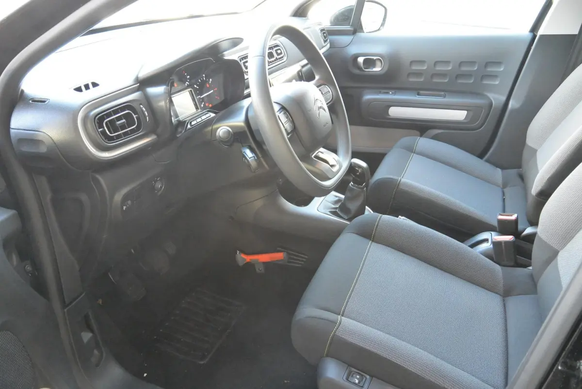 PureTech 83pk C-Series â Connect Nav DAB+ â Parkeersensoren achter â Stoelverwarming