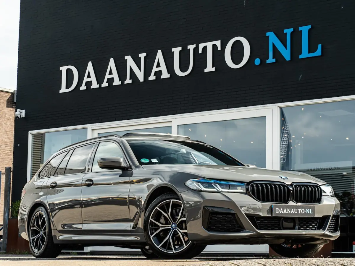 530e xDrive High Executive M Sport Pano CoPilot Laser Active Steering