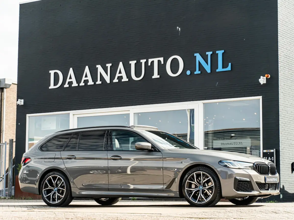 530e xDrive High Executive M Sport Pano CoPilot Laser Active Steering