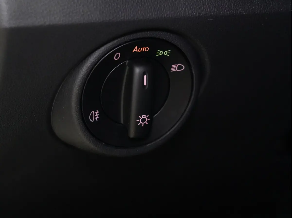 1.0 BMT move up | Telefoonintegratie | Airco | Bluetooth
