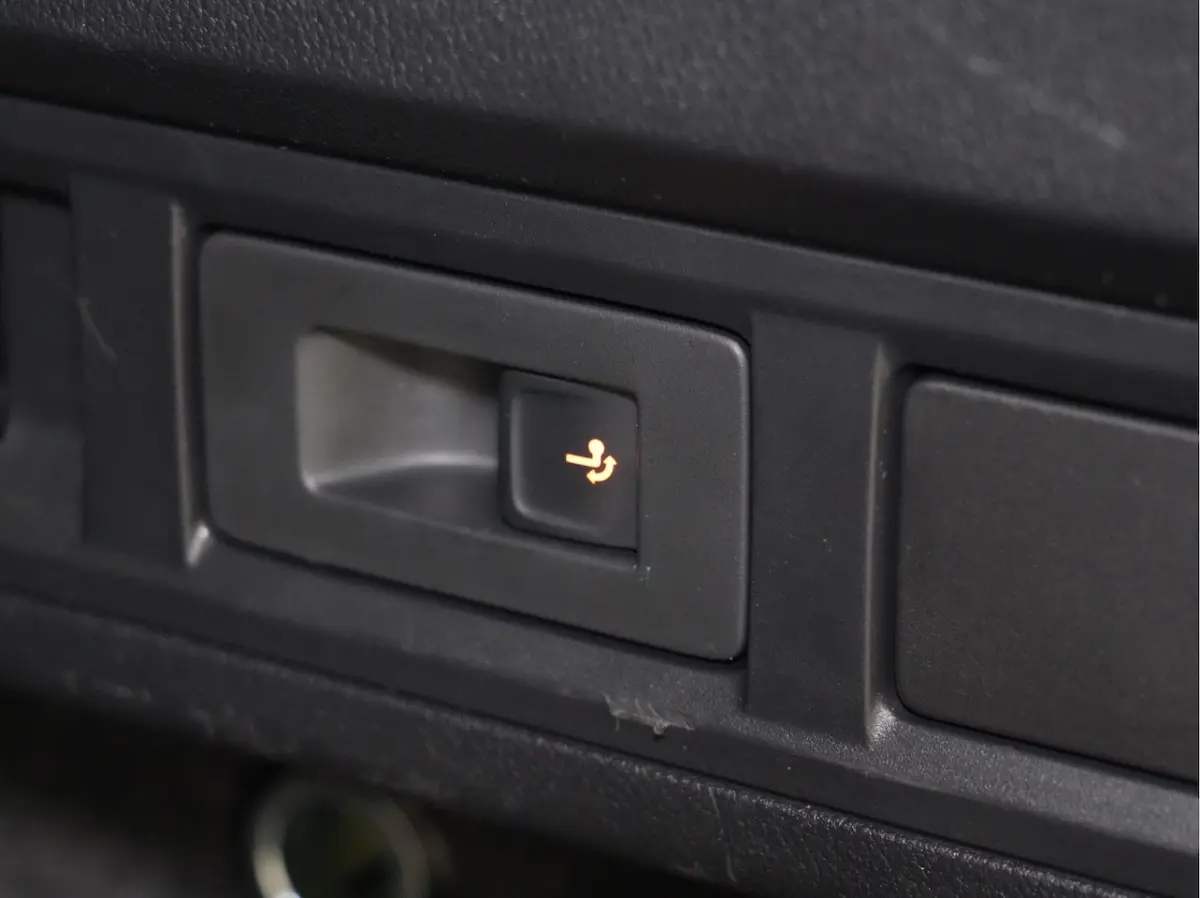1.0 e-TSI 110pk DSG Business Edition Trekhaak Navigatie Keyless Lm Velgen 248