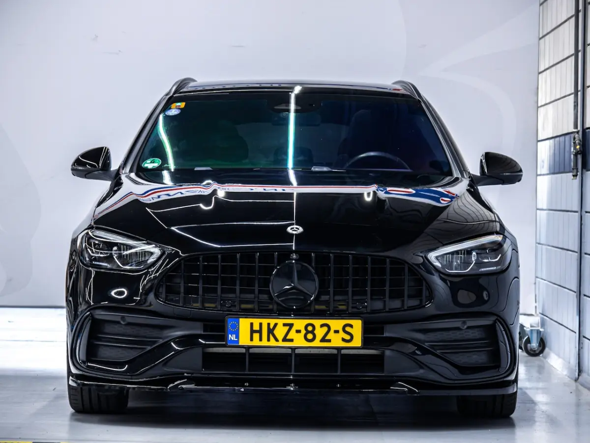 300e | AMG Line | Panodak + Blacked out