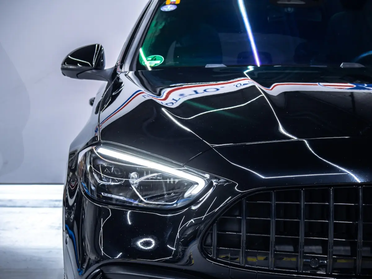 300e | AMG Line | Panodak + Blacked out