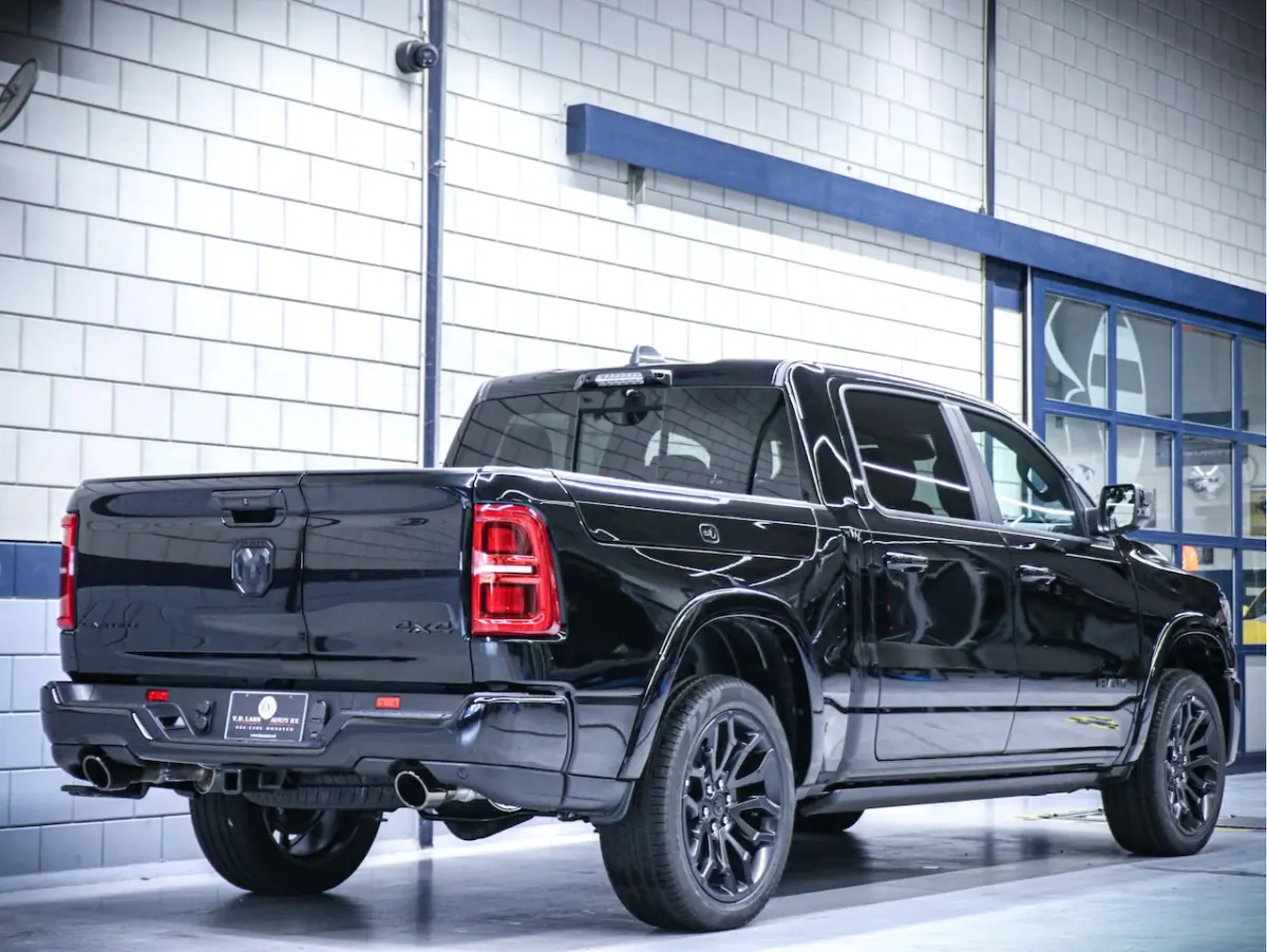 Limited Night Hurricane | BPM-vrij leverbaar | 3.0L High Output 540pk 4x4 Crew Cab | Tailg