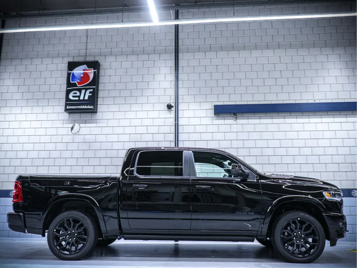 Limited Night Hurricane | BPM-vrij leverbaar | 3.0L High Output 540pk 4x4 Crew Cab | Tailg