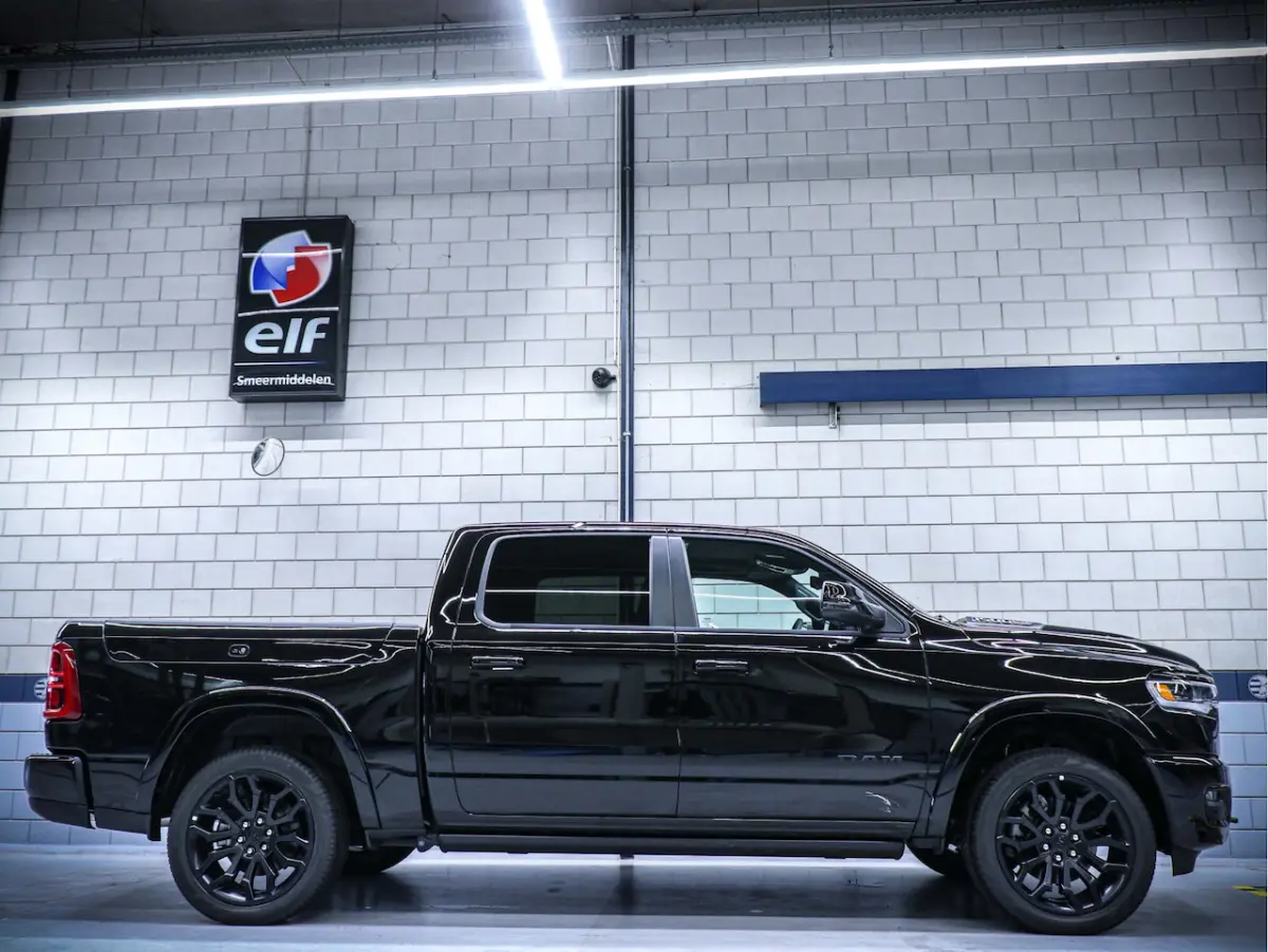 Limited Night Hurricane | 3.0L High Output 540pk 4x4 Crew Cab | BPM-vrij leverbaar