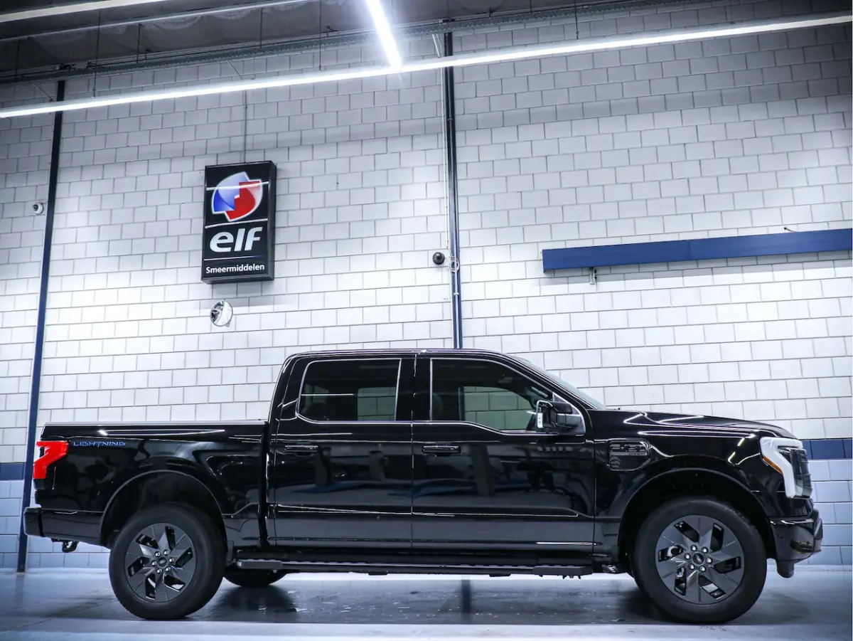| 514 km. range Extended Range | Canadian Specs