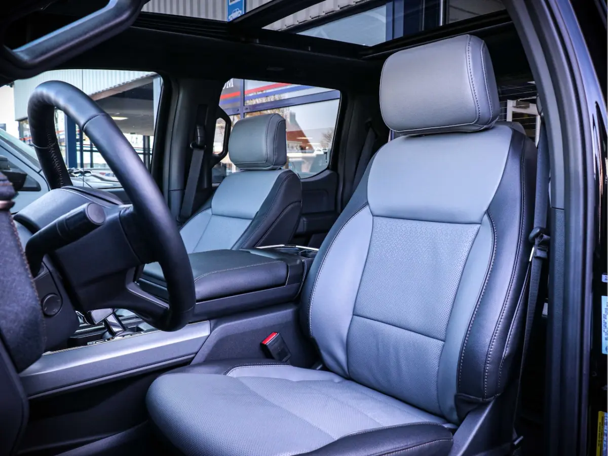 | 514 km. range Extended Range | Canadian Specs