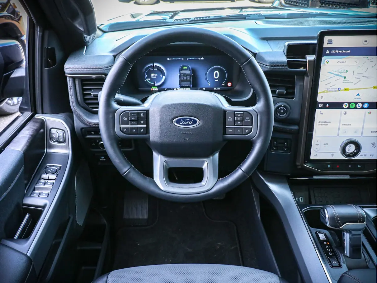 | 514 km. range Extended Range | Canadian Specs
