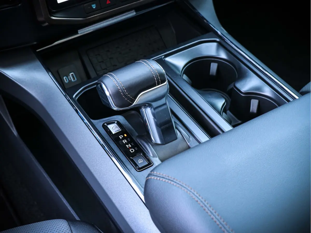 | 514 km. range Extended Range | Canadian Specs