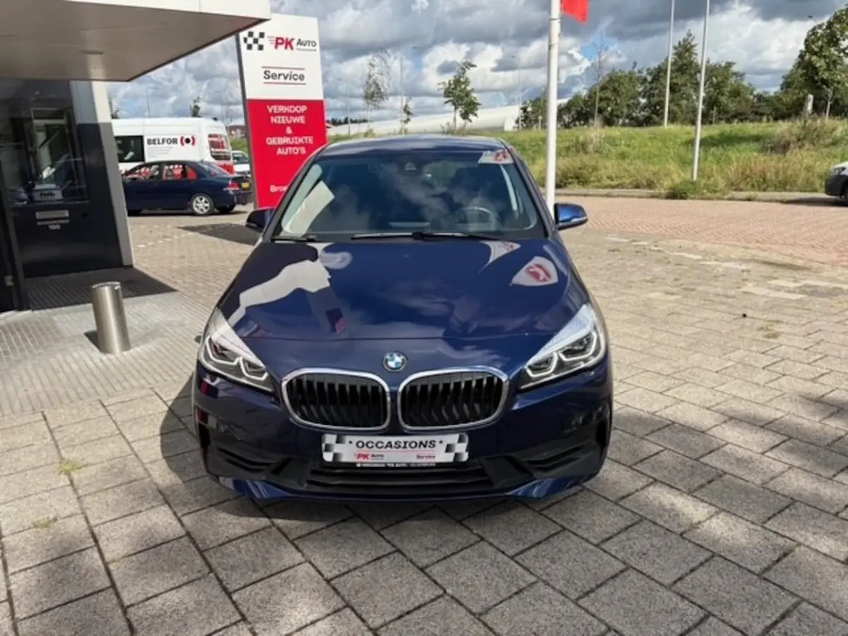 225xe iPerformance | Navi | Cruise | Camera | 77.136 km Dealeronderhouden