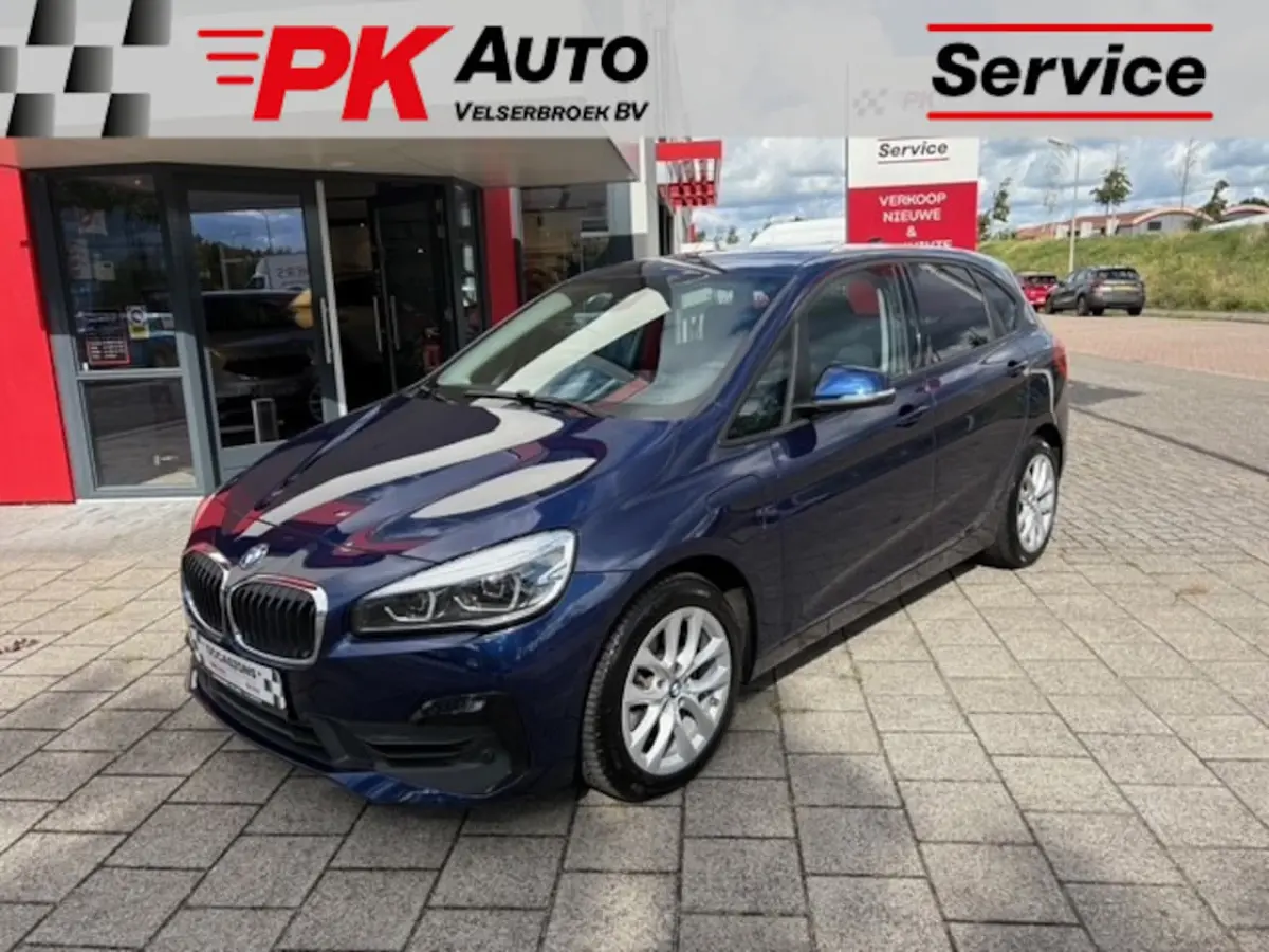 225xe iPerformance | Navi | Cruise | Camera | 77.136 km Dealeronderhouden