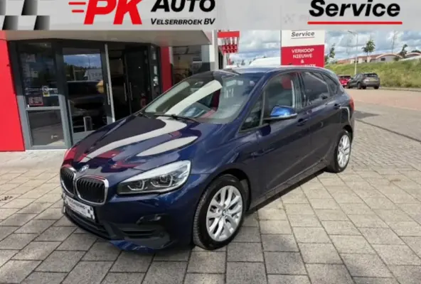 225xe iPerformance | Navi | Cruise | Camera | 77.136 km Dealeronderhouden