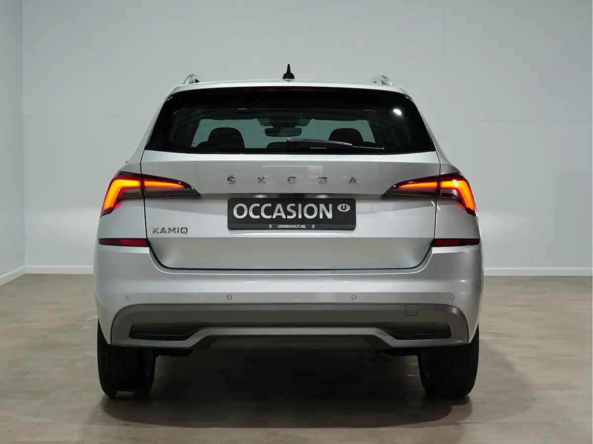 1.0 TSI 110pk DSG Business Ed. | Navi | Camera | Stoelverw. | Android/Carplay 129