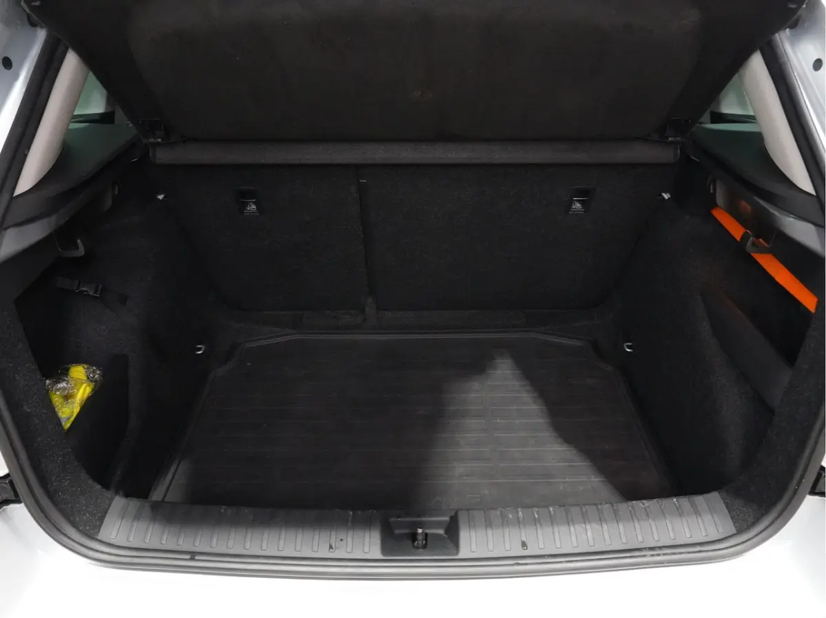 1.0 TSI 110pk DSG Business Ed. | Navi | Camera | Stoelverw. | Android/Carplay 129