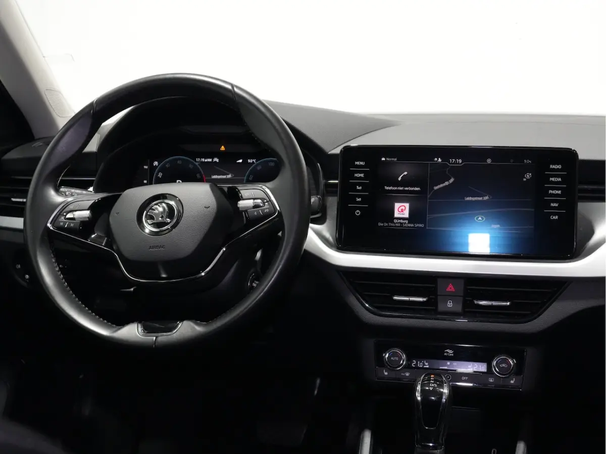 1.0 TSI 110pk DSG Business Ed. | Navi | Camera | Stoelverw. | Android/Carplay 129