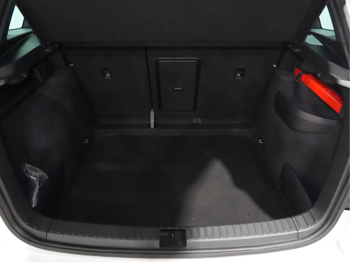 1.5 TSI ACT DSG Sportline Business Panorama | Camera | Stoel/Stuurverw. | Canton 303