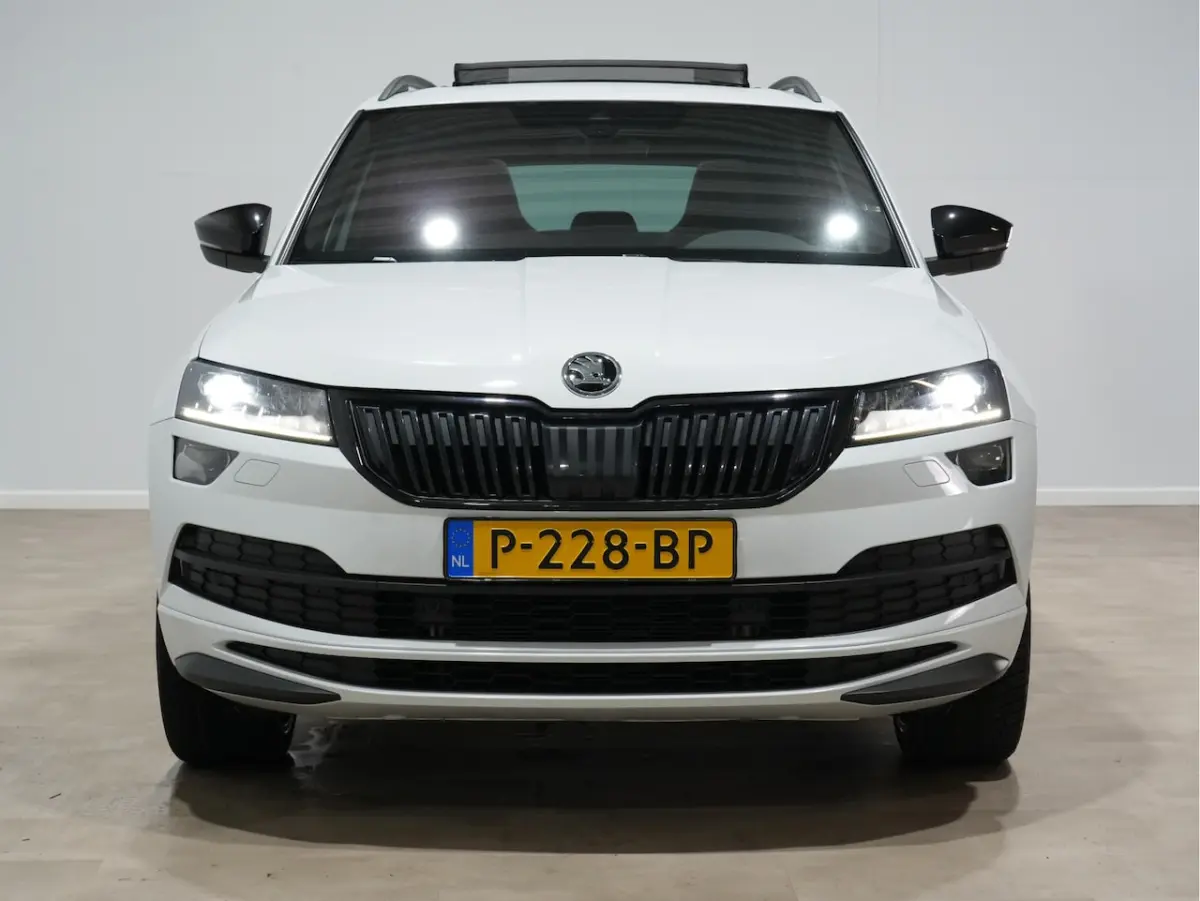 1.5 TSI ACT DSG Sportline Business Panorama | Camera | Stoel/Stuurverw. | Canton 303