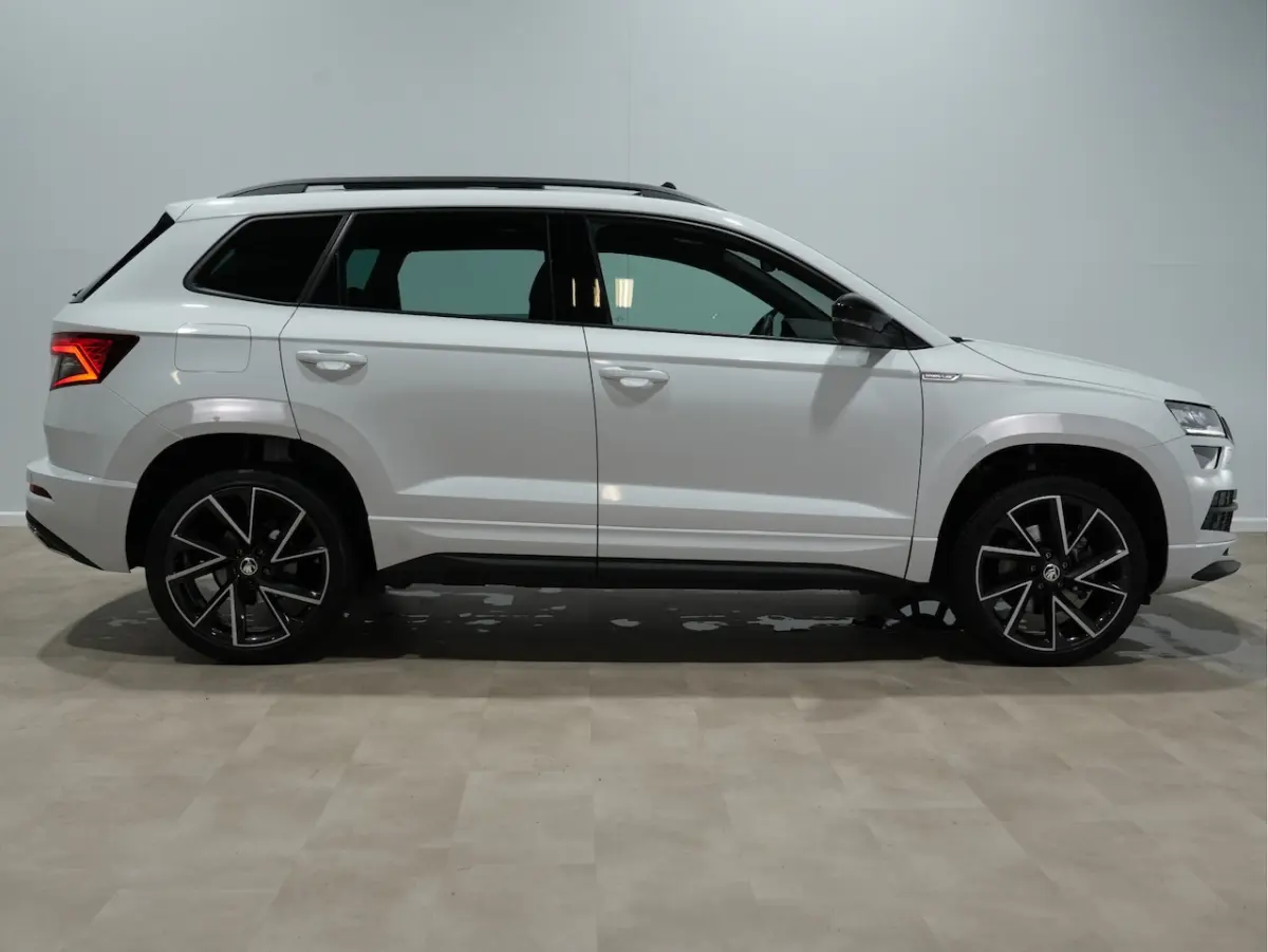 1.5 TSI ACT DSG Sportline Business Panorama | Camera | Stoel/Stuurverw. | Canton 303