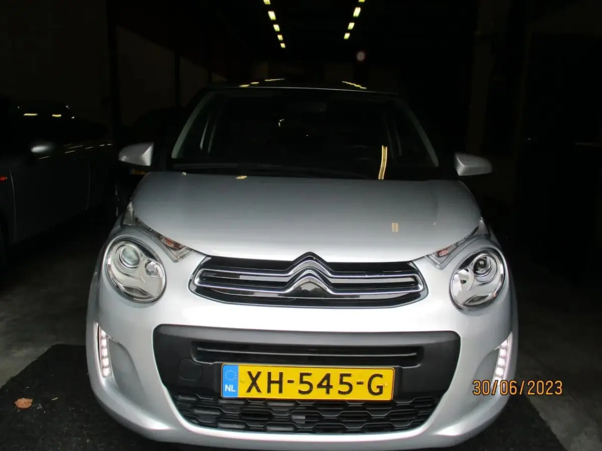 1.0 VTi Feel 5-drs