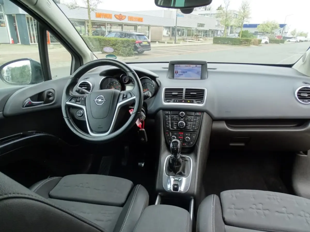 1.4 Turbo Cosmo-Navi-Trekhaak-