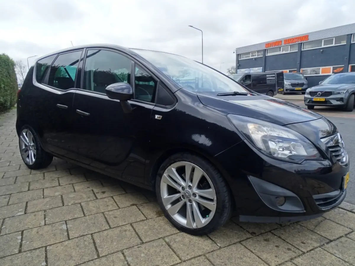 1.4 Turbo Cosmo-Navi-Trekhaak-