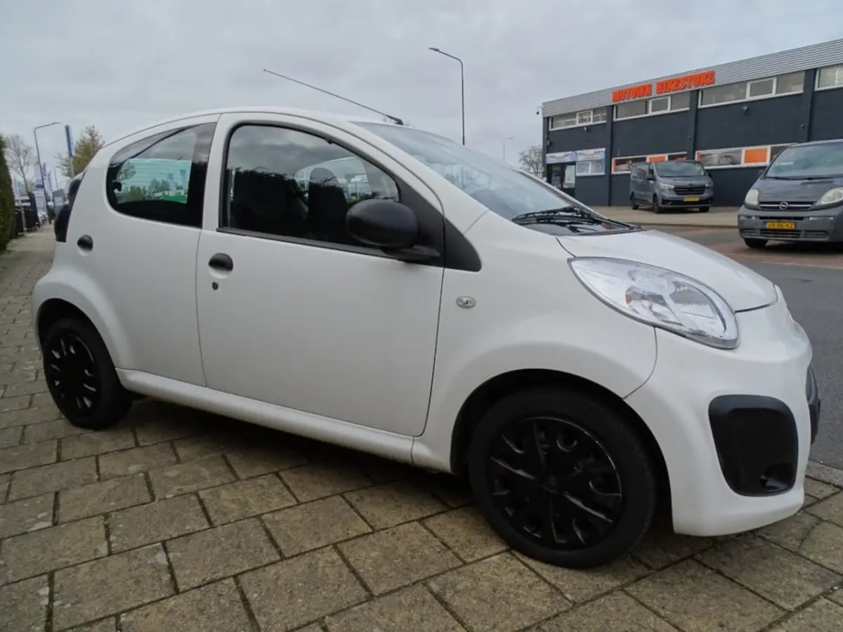 1.0 ATTRACTION -Airco-85250 Km