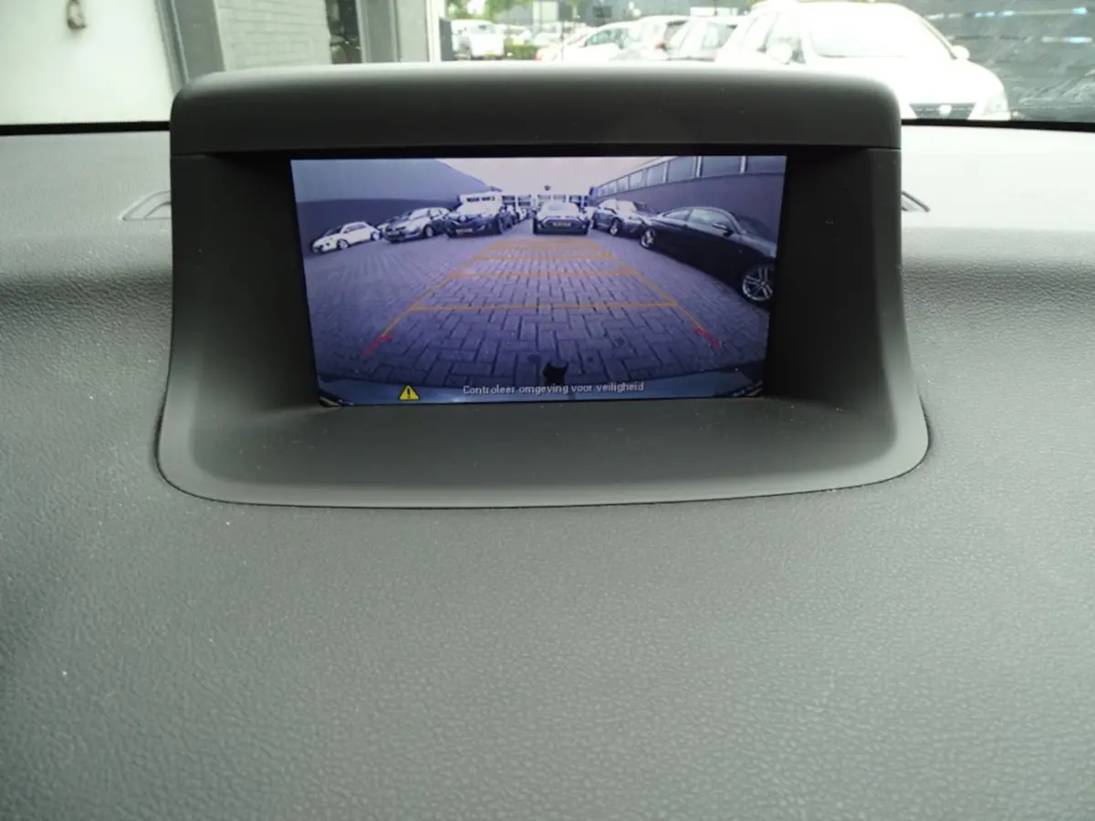 1.4 Turbo 140 pk COSMO-Navi-Blth-Cruise-Camera-Trekhaak