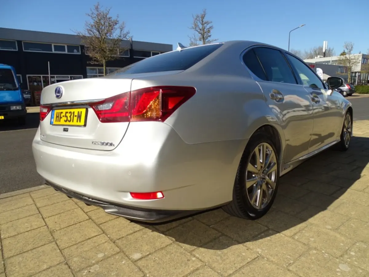 300H LUXURY LINE-onderhoudshistorie compleet- Hybride- Leer-Clima-Cruise-Media-Blth-Usb