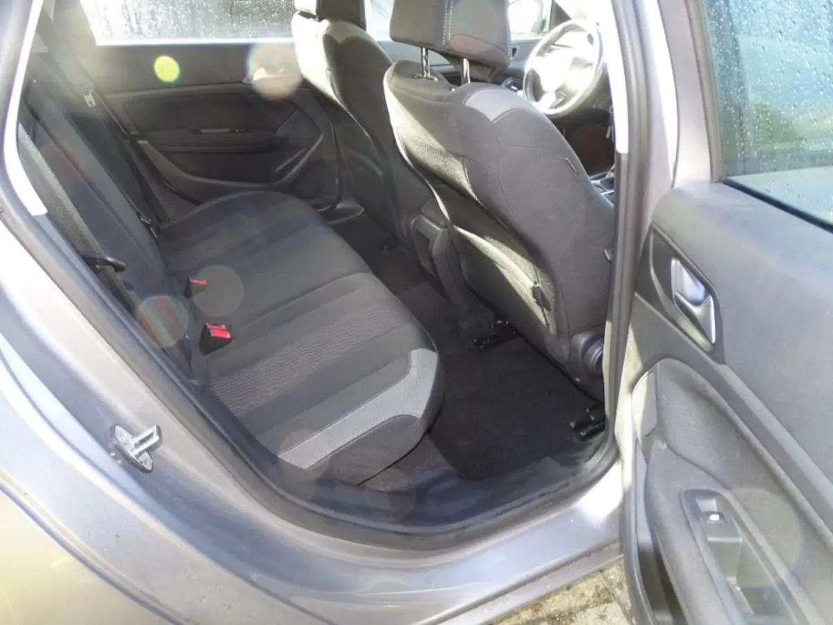 1.2 SW STYLE 131 Pk -Navi-Cruise-Pdc-Media app-Usb-Blt