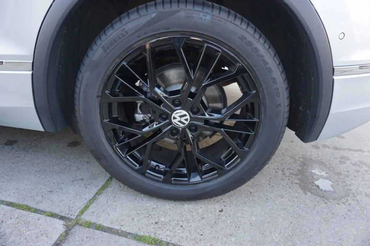 1.5 TSI 150pk DSG R-Line Business+ El.wegklapbare trekhaak Camrea