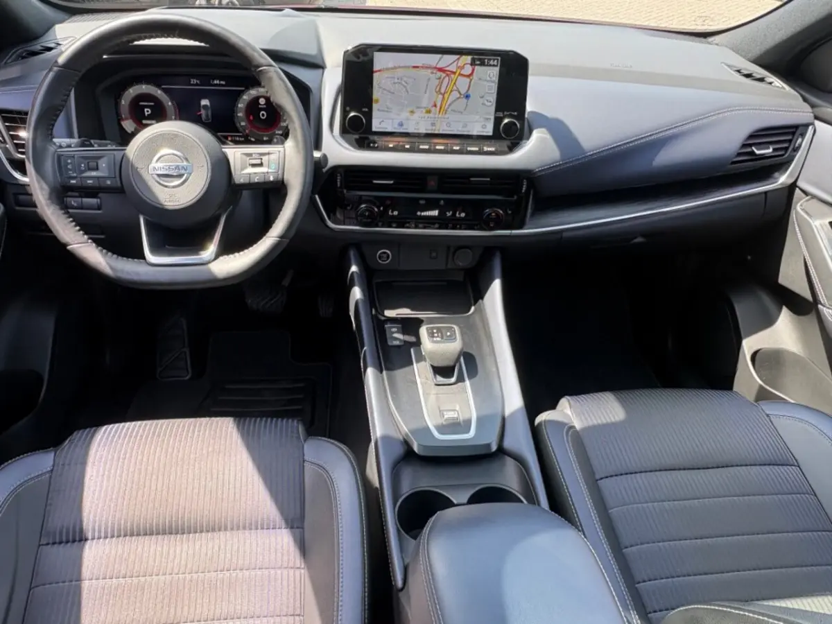 1.3 MHEV AUT. 158PK TEKNA PANO-DAK NAVI 360-CAMERA HEAD-UP CARPLAY AIRCO LMV PDC