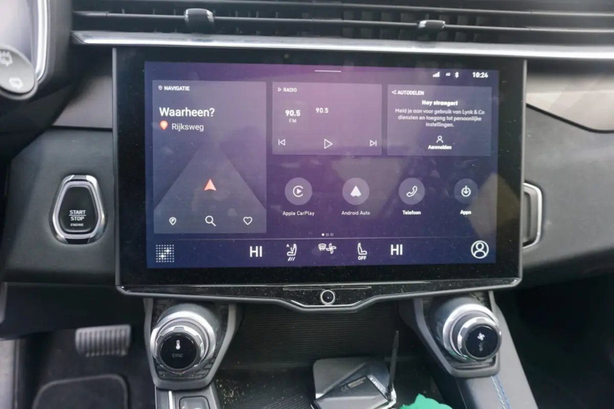 1.5TD 261pk PHEV 7DCTH 360 camera Panoramadak
