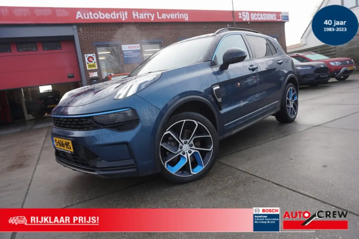 1.5TD 261pk PHEV 7DCTH 360 camera Panoramadak