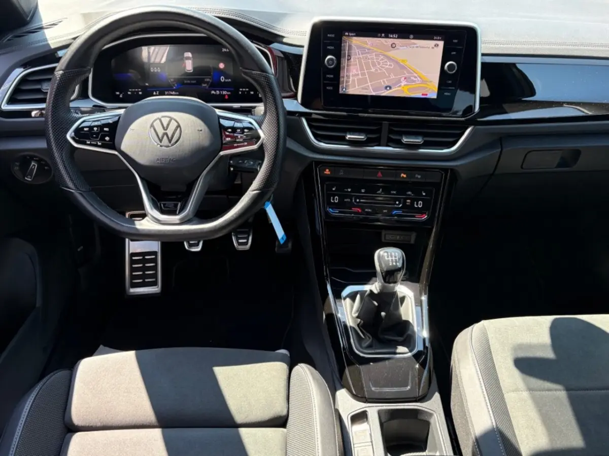 1.0 TSI R-LINE FACELIFT NAVI CAMERA CARPLAY DIGITALE SCHERM AIRCO LMV P