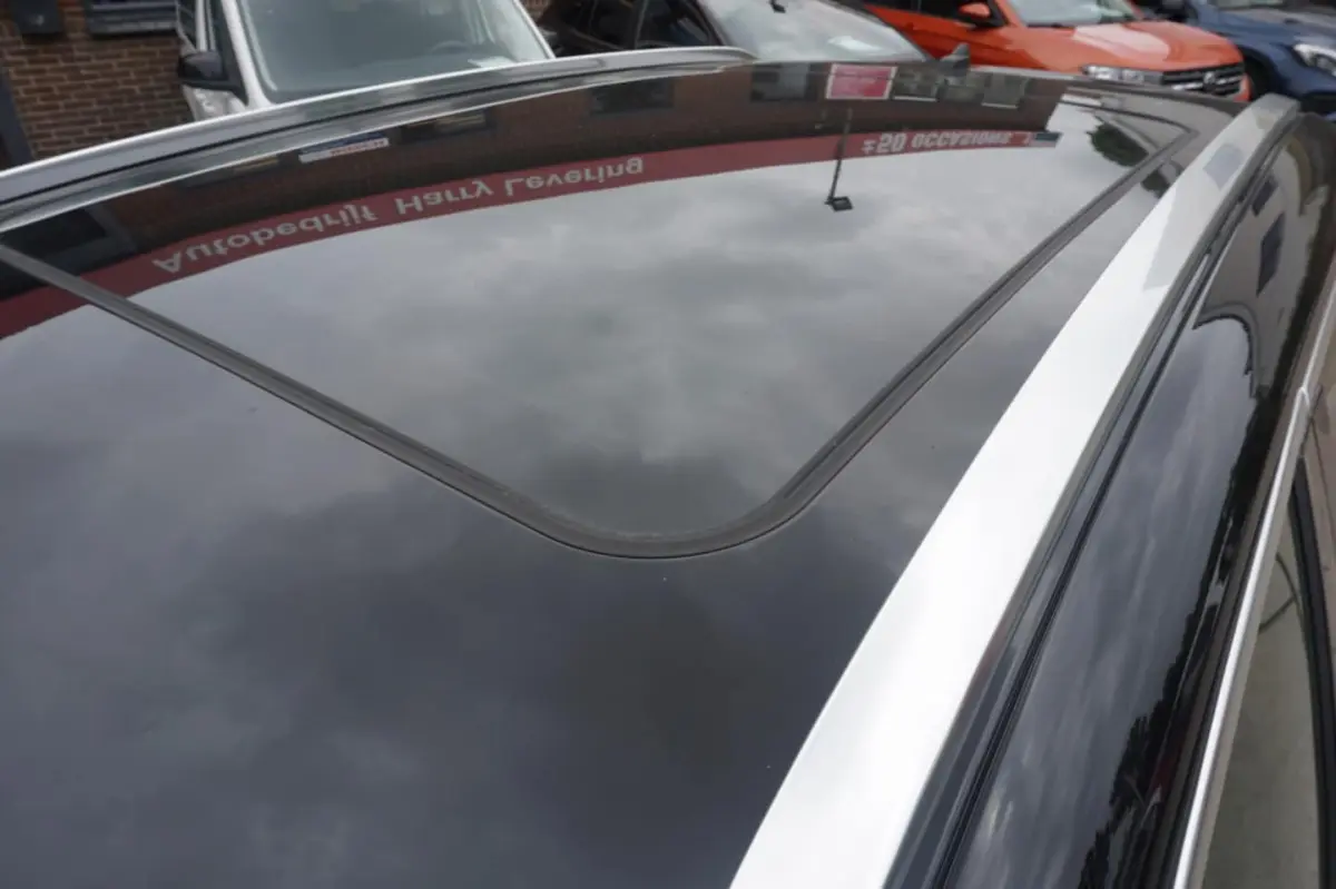1.2 110pk Start/Stop Elegance Panoramadak Navigatie